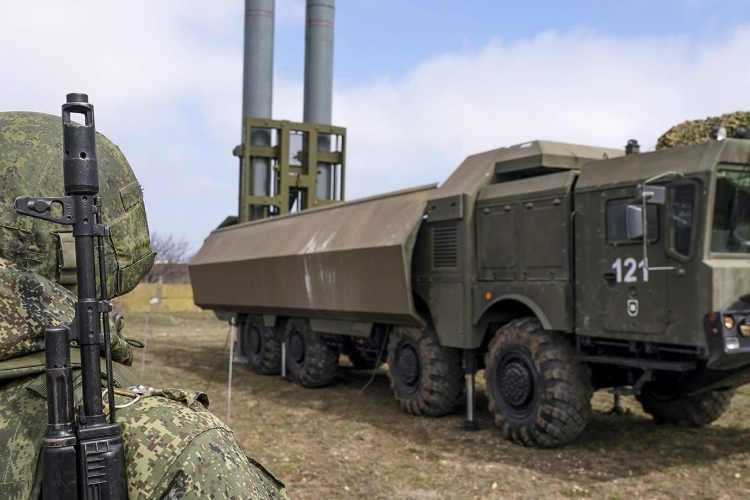 Putin visita las Kuriles y Rusia realiza ejercicios con misiles: Japón eleva su protesta