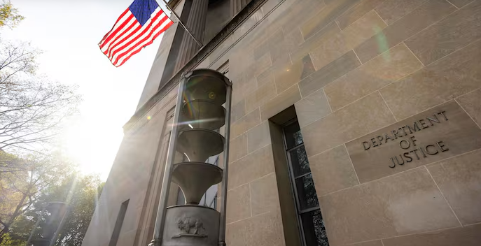 Trump endurece controles al fraude migratorio en matrimonios internacionales