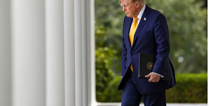 Trump busca bajar la gasolina en plena guerra con Irán y acuerdos con Venezuela
