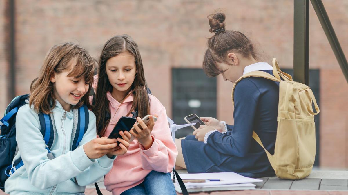 ¿Desde cuándo entra en vigor la restricción de celulares en colegios públicos y privados de Bogotá?