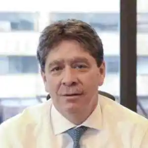 Bruce Mac Master continua en la presidencia de la Andi