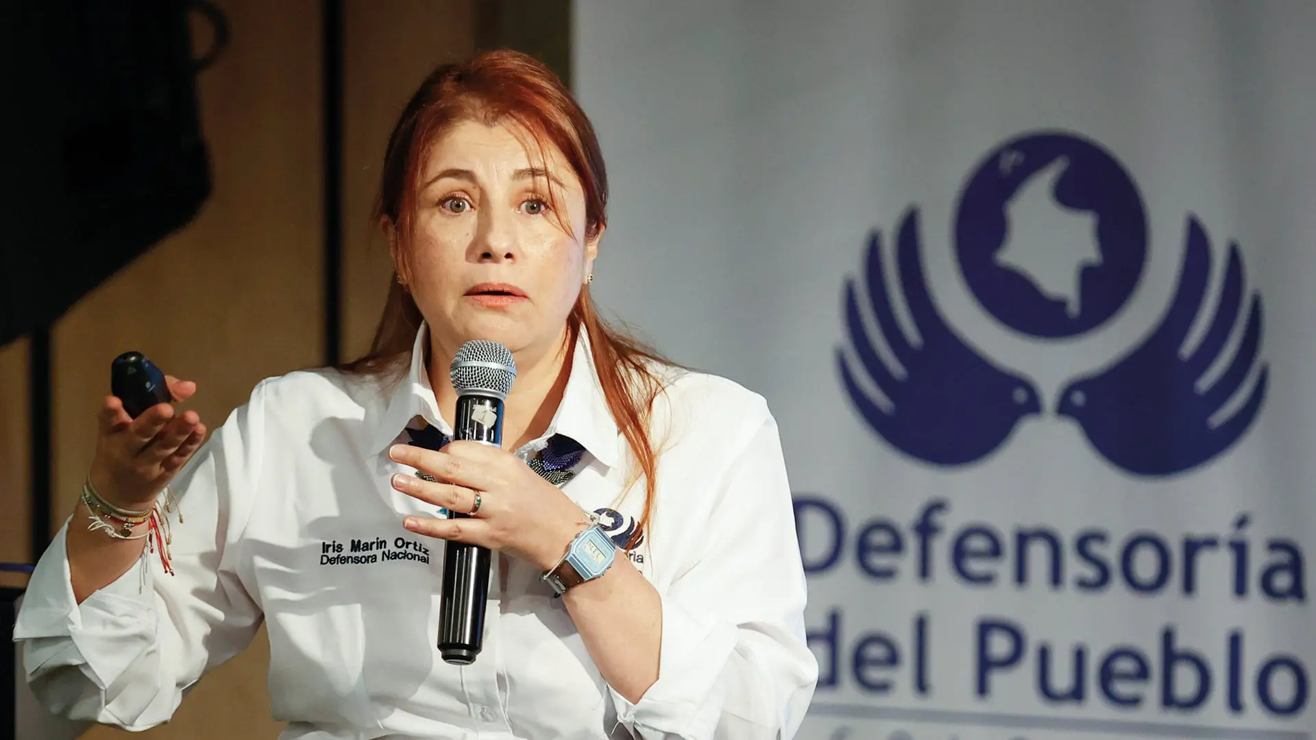 Mininterior e Iris Marín debaten por la exhibición de cadáveres