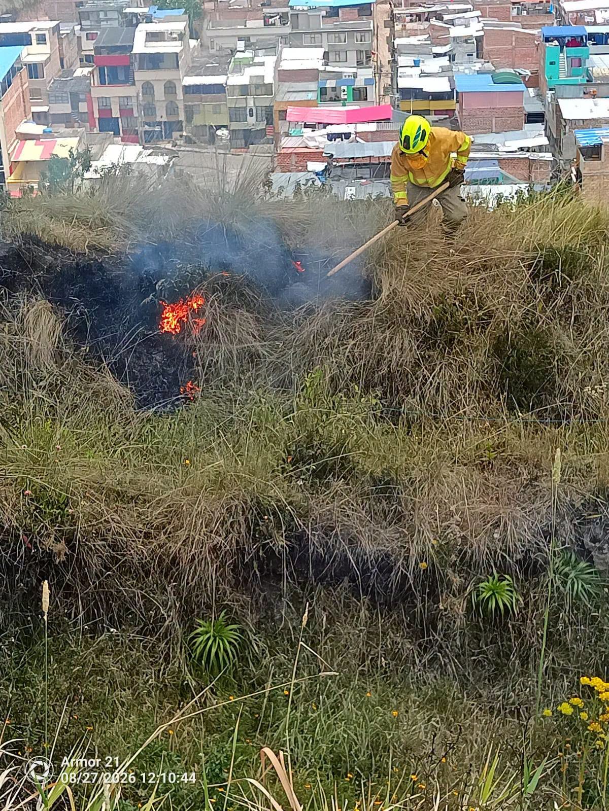 Bomberos de Pasto controlan ocho quemas forestales en poco más de 24 horas