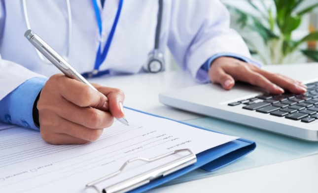 Advierten que faltan $1.4 billones para la atención de salud de maestros en lo que resta del año