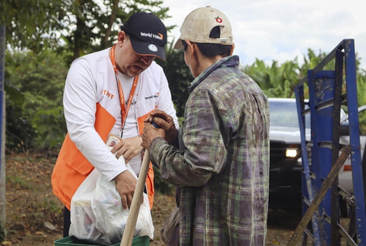 Colombia continúa sintiendo movimientos sísmicos mientras avanza la recuperación