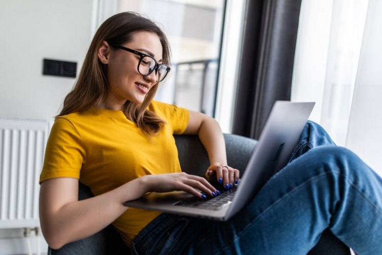Dell o Apple frente a Asus y MSI en portátiles