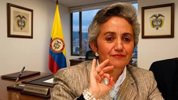 Ilva Myriam Hoyos asume el Ministerio de Educación.
