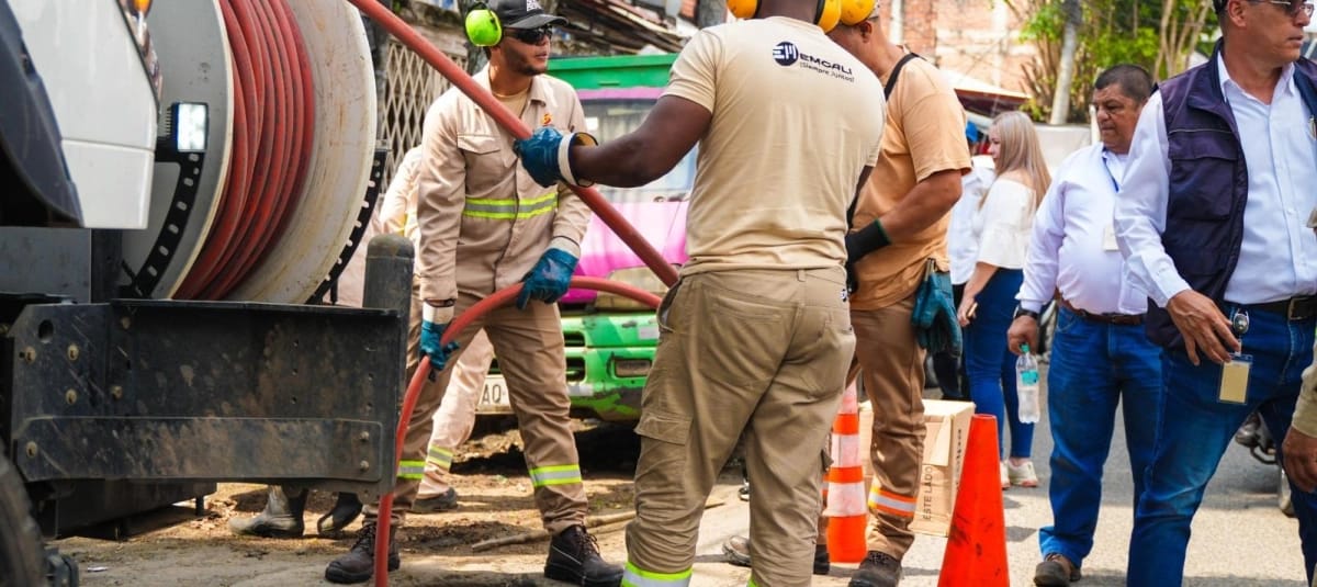 Emcali inicia alternancia en el suministro de agua en las comunas 18 y 20.
