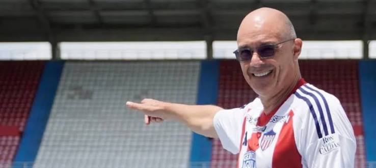El histórico DT del Junior se va del equipo