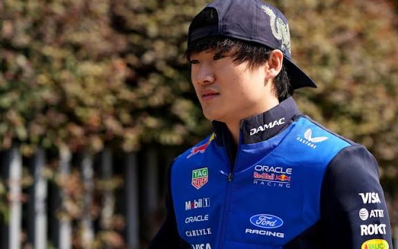 ¿Yuki tsunoda podría volver a la F1?