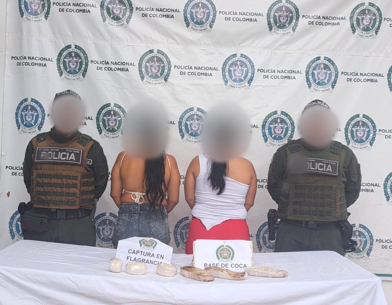 Dos mujeres capturadas con base de coca en el Cauca