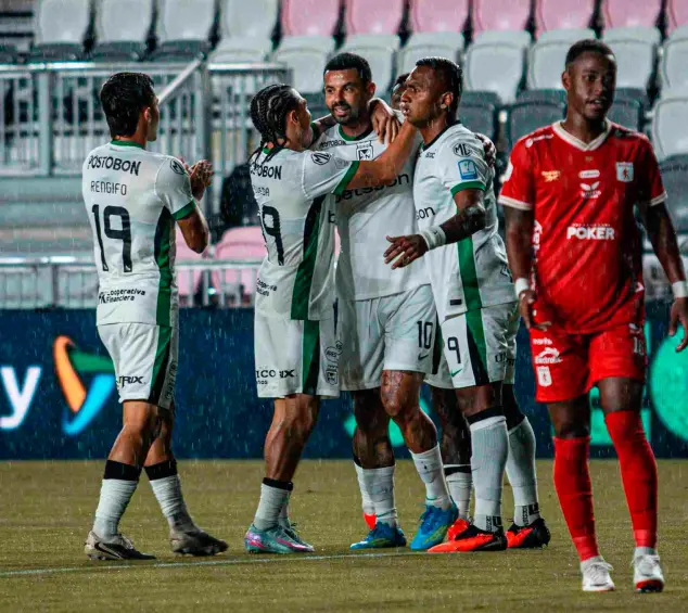 Nacional venció a América en el amistoso en Miami con doblete de Edwin Cardona y un tanto de Ian Poveda