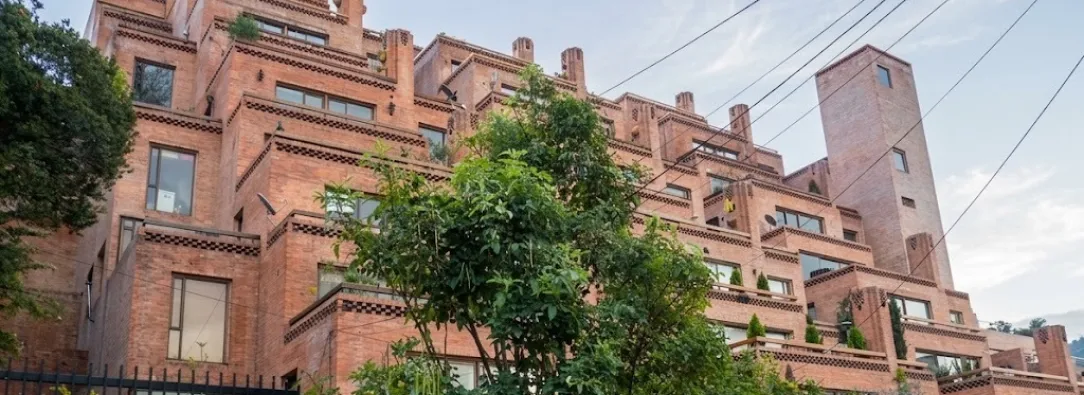 Cambiar una escalera de Rogelio Salmona podría salir muy caro: esta es la razón