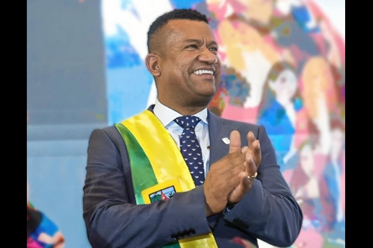 Luis Alfonso Escobar le contesta a De la Espriella y defiende la paz territorial en Nariño