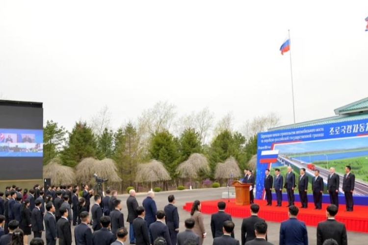 Nuevo puente entre Rusia y Corea del Norte refuerza el comercio y la alianza entre Moscú y Pionyang