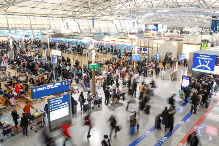 Más viajeros cruzan fronteras: aumenta el tráfico intercontinental de pasajeros