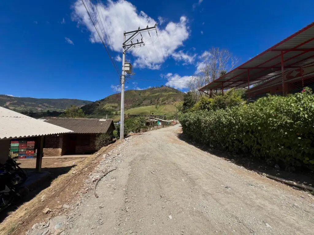 Mejoran las vías rurales del occidente de Nariño con intervención de puntos críticos